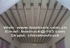 Eutectic cold tube refrigerated truck body